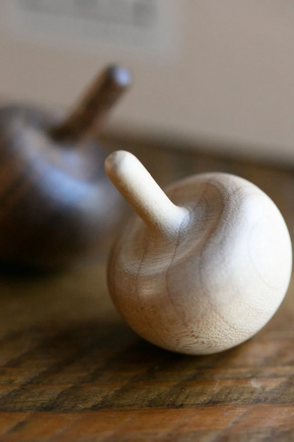 Best Kumamoto Wood Works Acorn Spinning Top Set