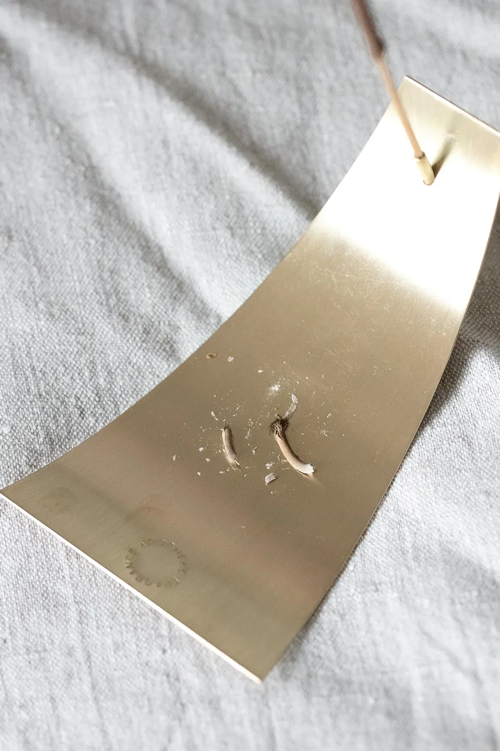 Hot APFR Brass Incense Stand