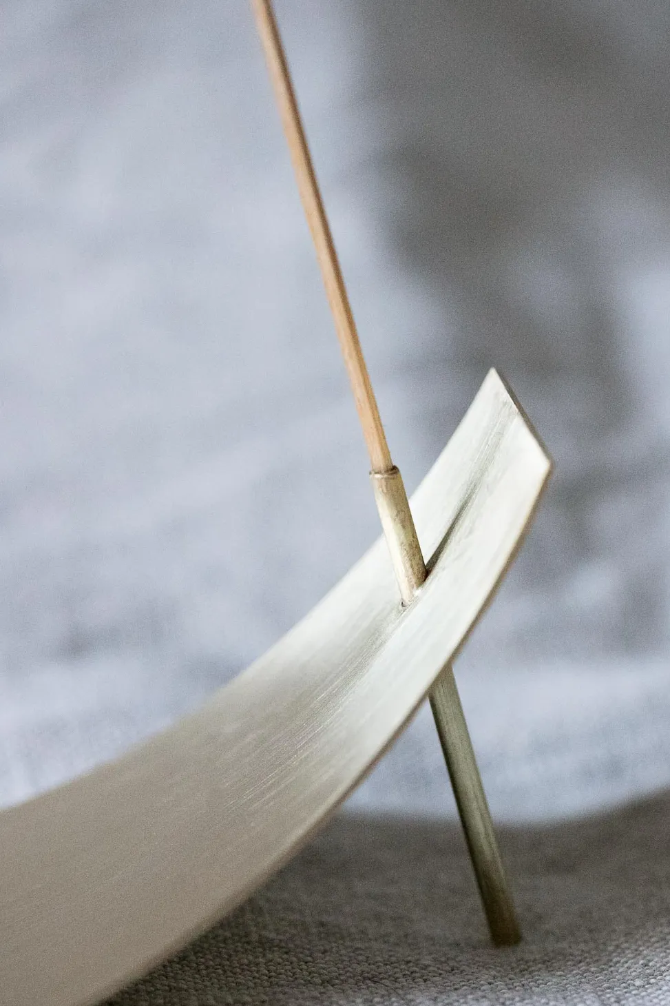 Hot APFR Brass Incense Stand