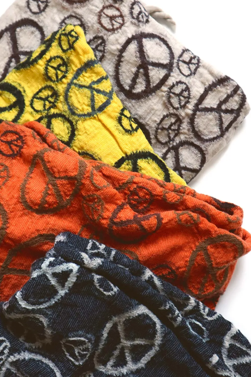 Discount Kapital Fulling Wool HAPPY Scarf PEACE - Yellow