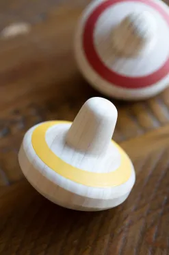 Fashion Kumamoto Wood Works Hand Spinning Top in 3 Colour Choices