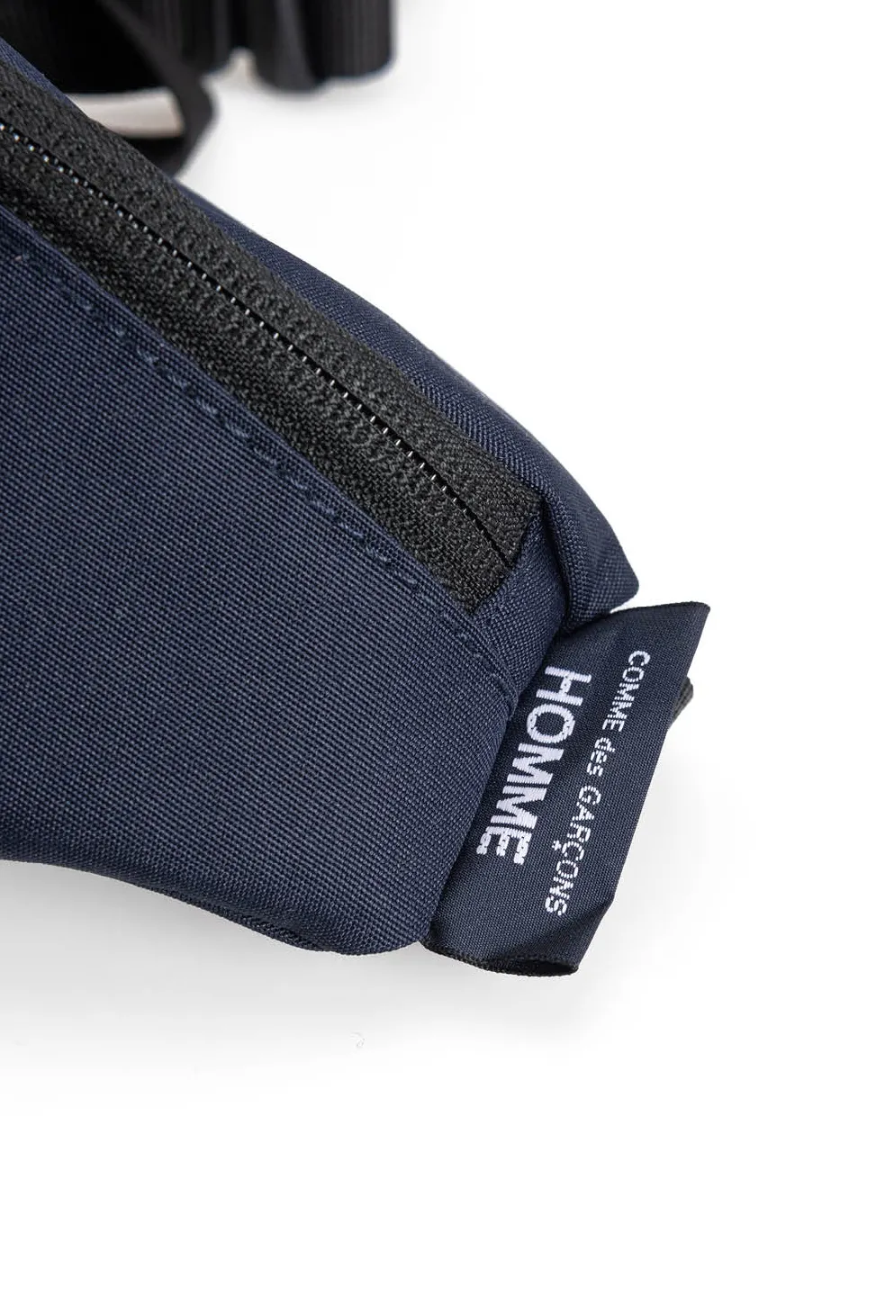 Discount Comme Des Garcons Homme Logo Waist Bag - Navy