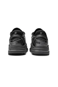Clearance New Balance M1000EGR - Black Silver Metallic