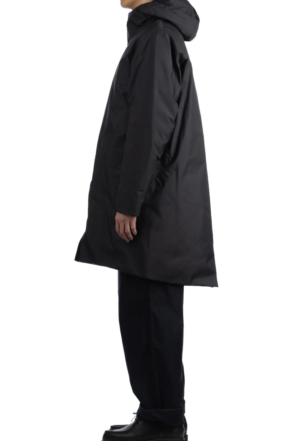 Best Veilance Monitor Down Coat - Black