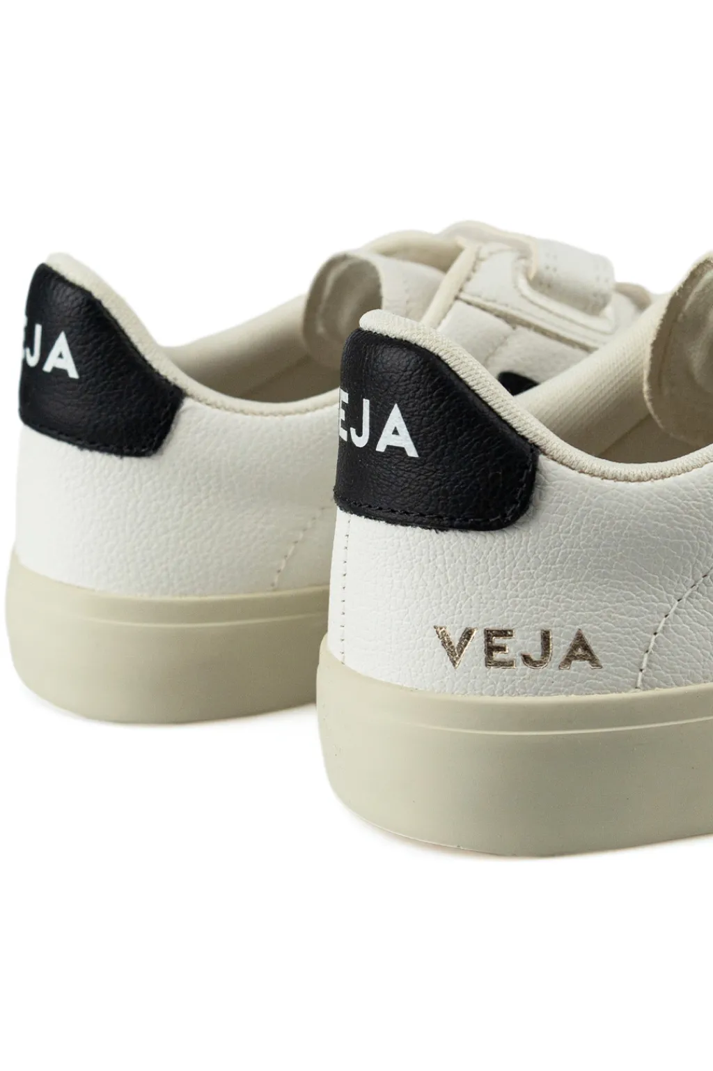 New VEJA Recife Chromefree Leather - Extra White x Black