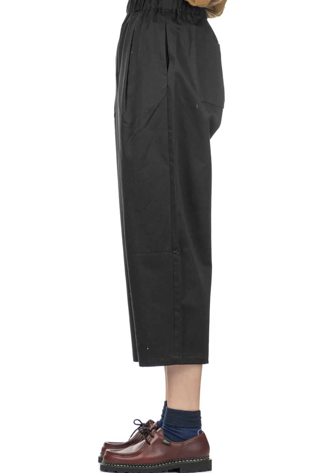 Sale Nachukara Soft Chino Tuck Pants - Black - Black