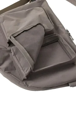 Clearance amiacalva Split Yarn Bodybag - Grey