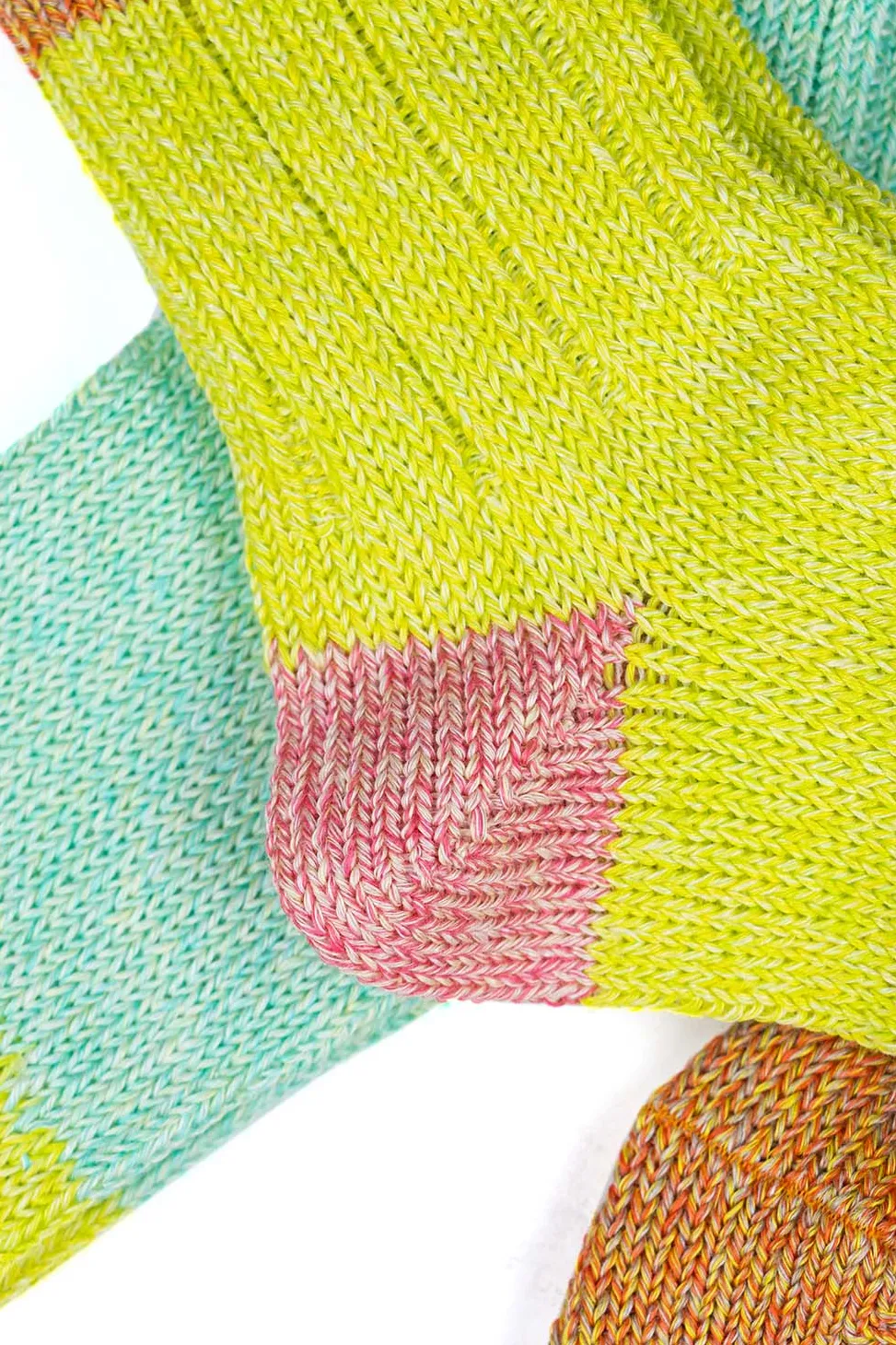 Online Kapital 56 Yarns Linen Grandrelle Socks - 5 Colors