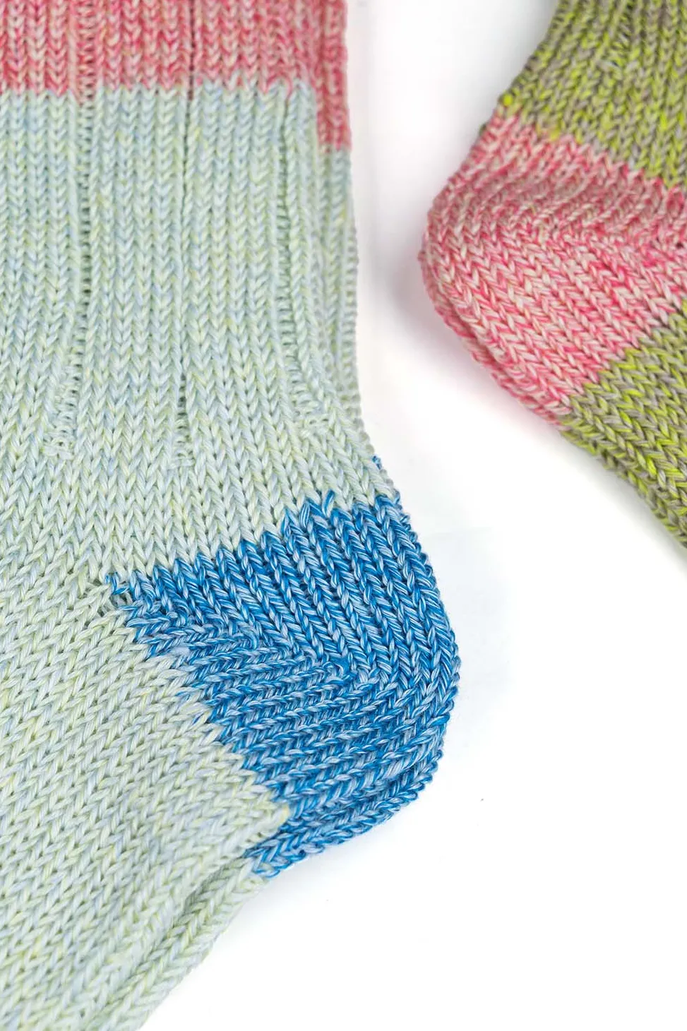 Online Kapital 56 Yarns Linen Grandrelle Socks - 5 Colors